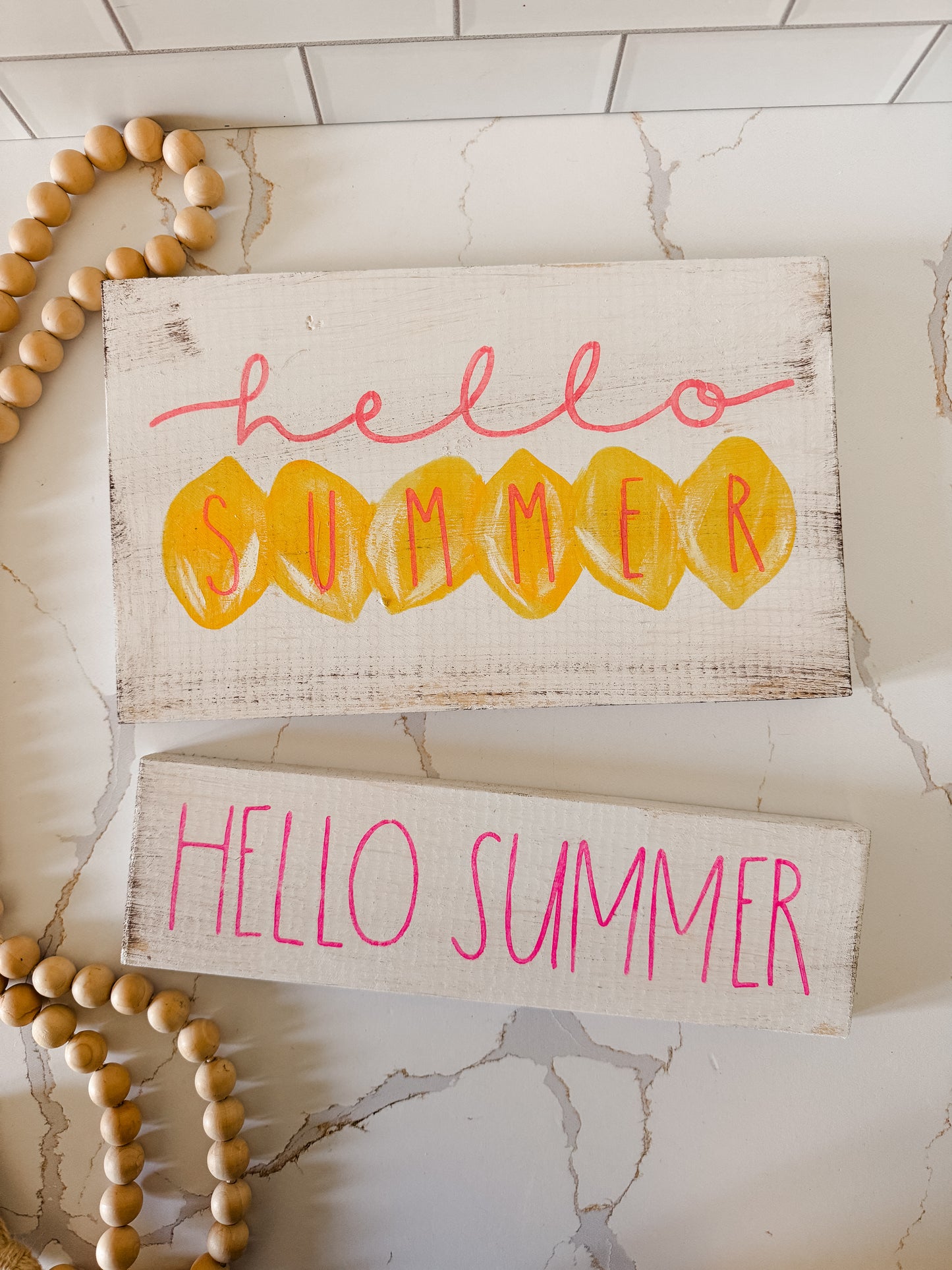 Hello Summer Lemon Sign
