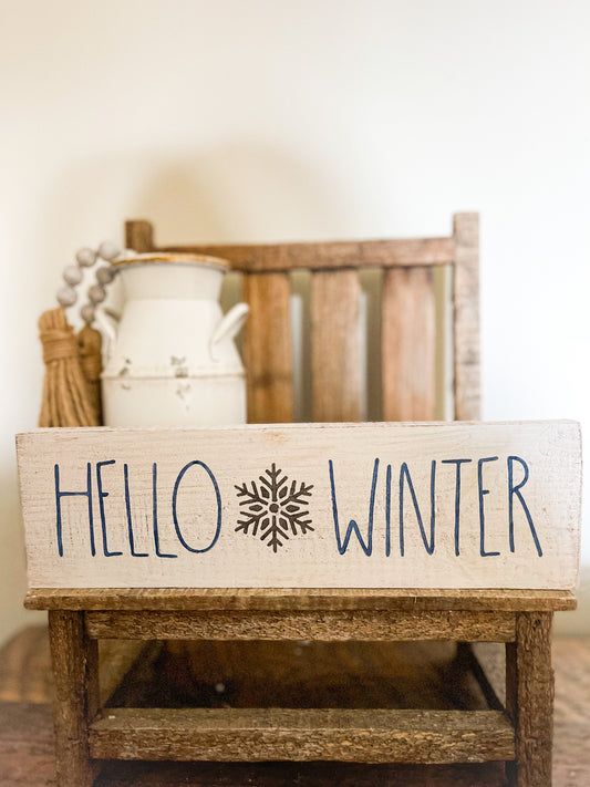 Hello Winter Wood Sign